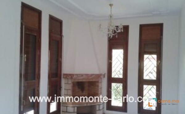 villa avec beau jardin à Hay Riad 